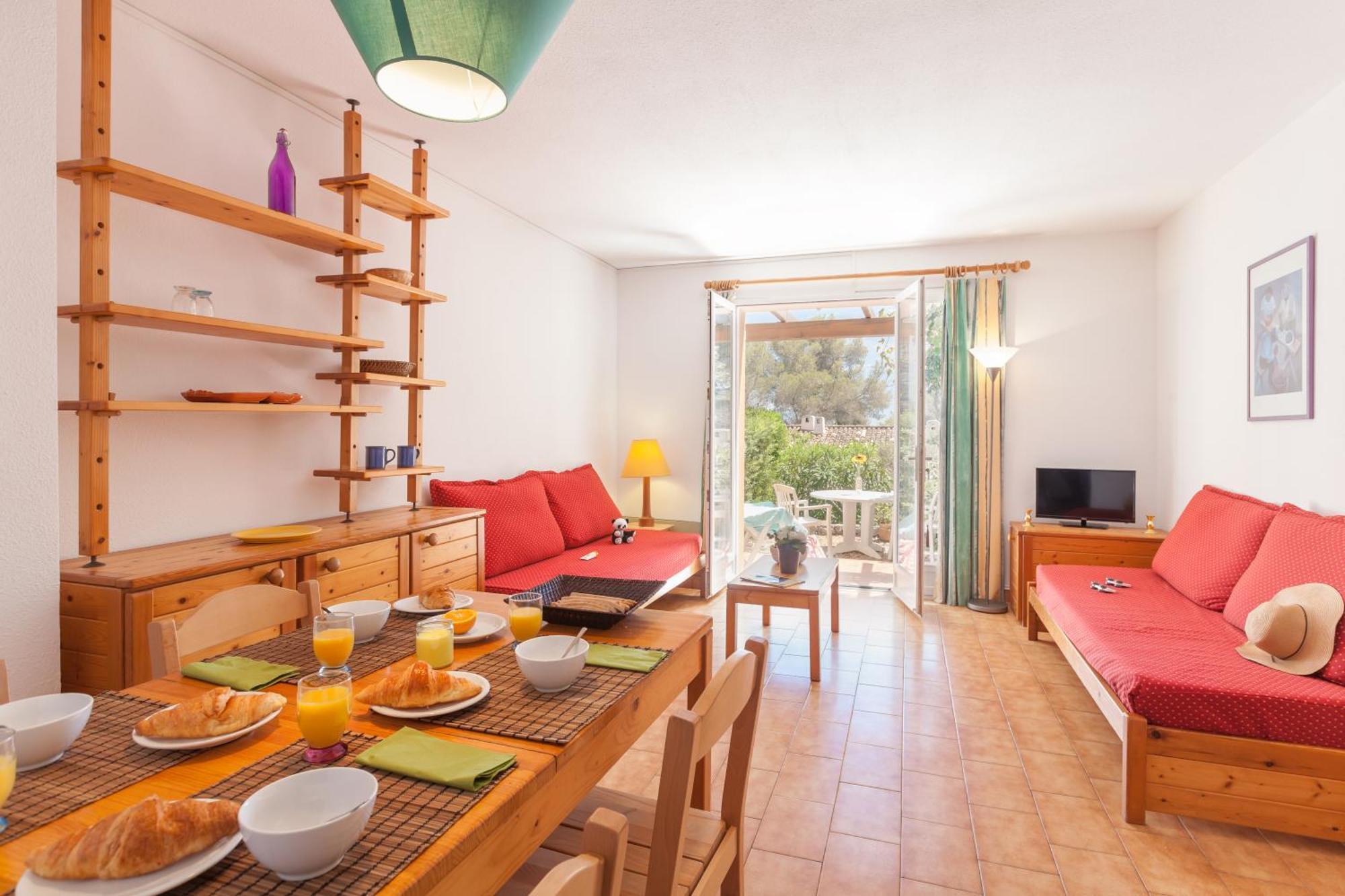 Residence Partenaire Le Domaine De Garlande 카발레르쉬르메르 외부 사진