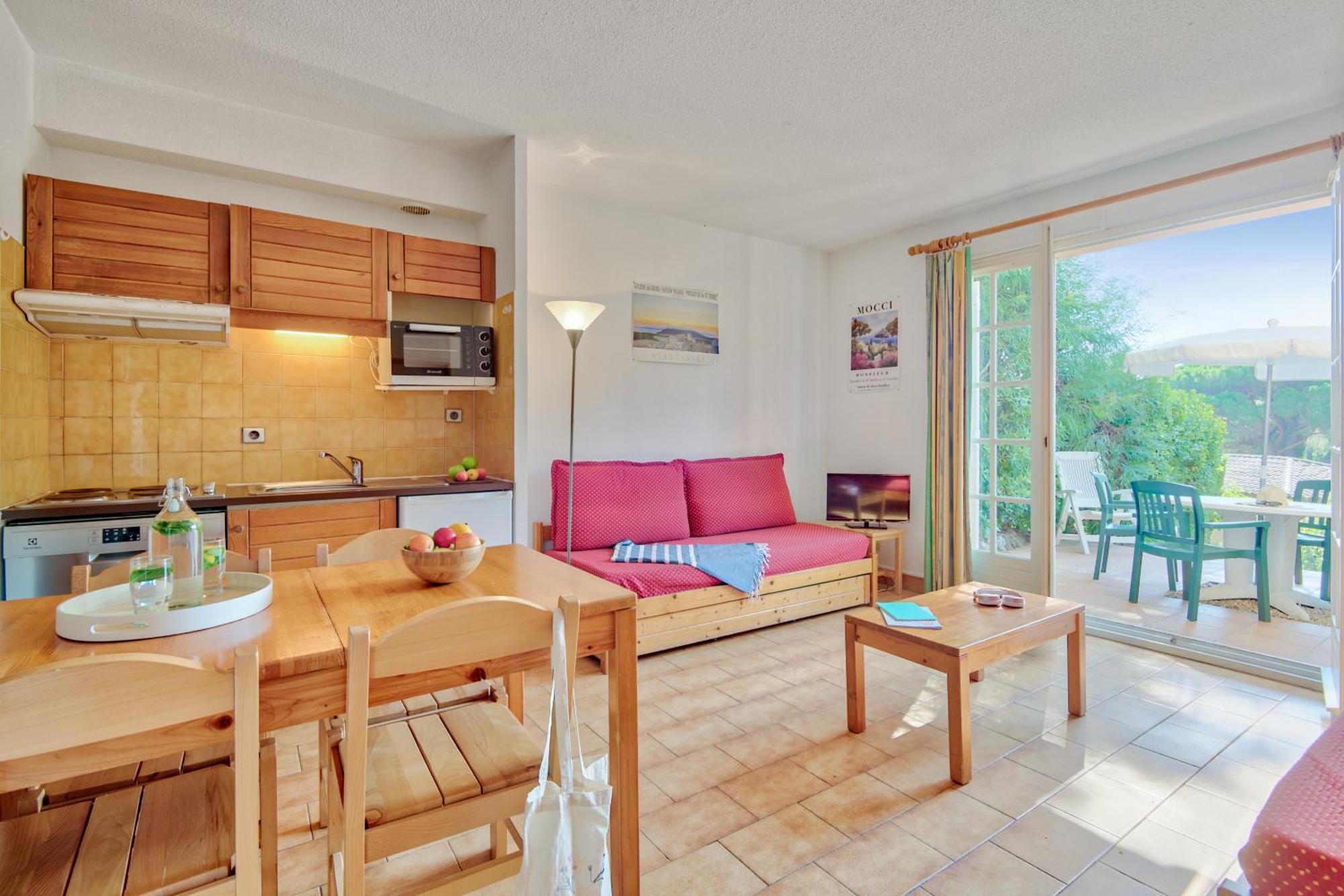 Residence Partenaire Le Domaine De Garlande 카발레르쉬르메르 외부 사진