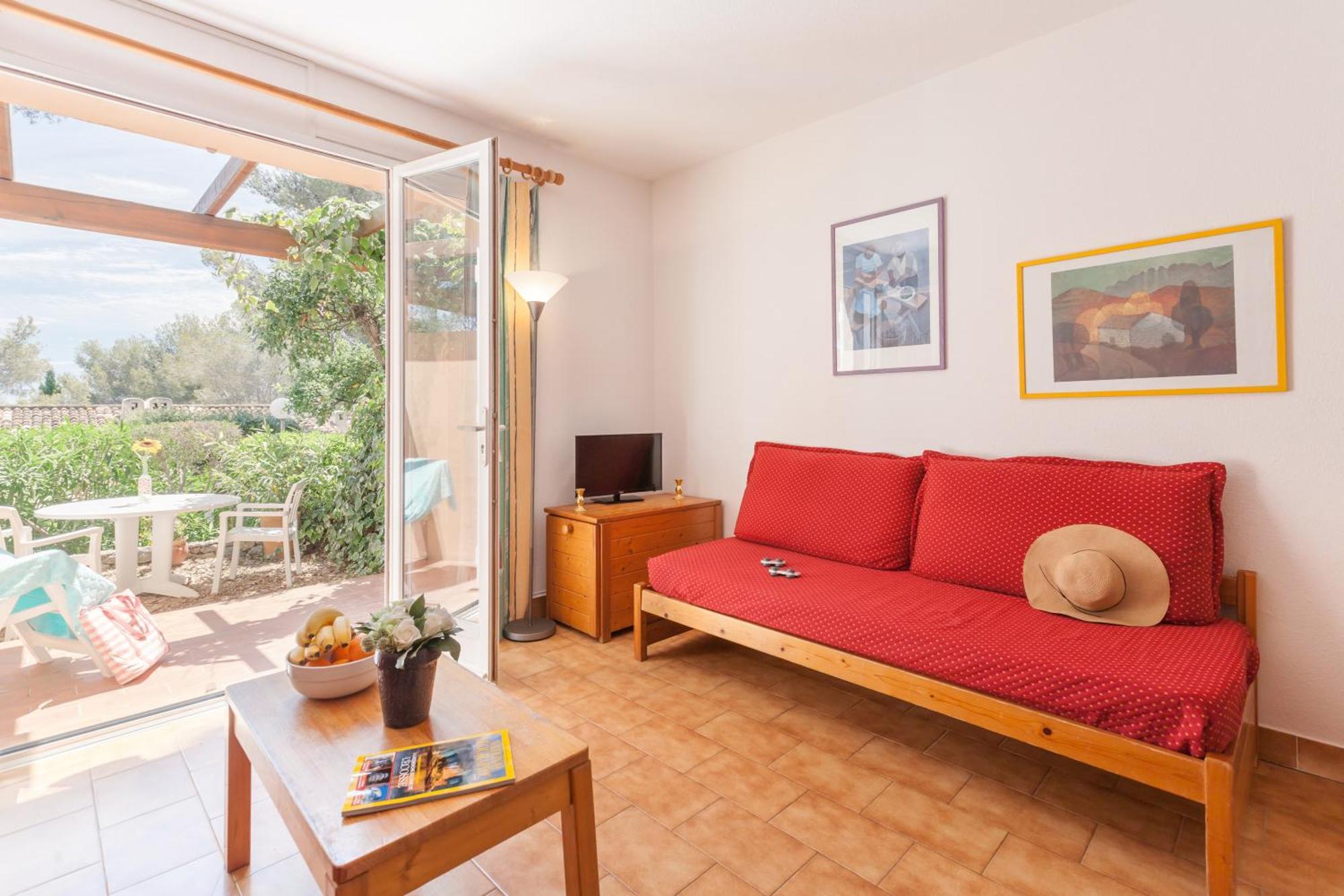 Residence Partenaire Le Domaine De Garlande 카발레르쉬르메르 외부 사진